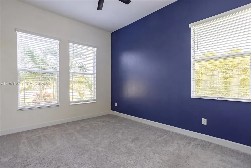 5850 Whippoorwill Cir Westlake, FL 33470
