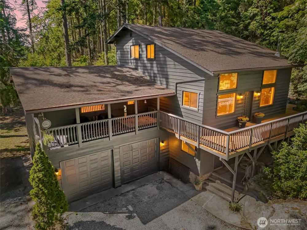 4333 Wildwood Lane Anacortes, WA 98221