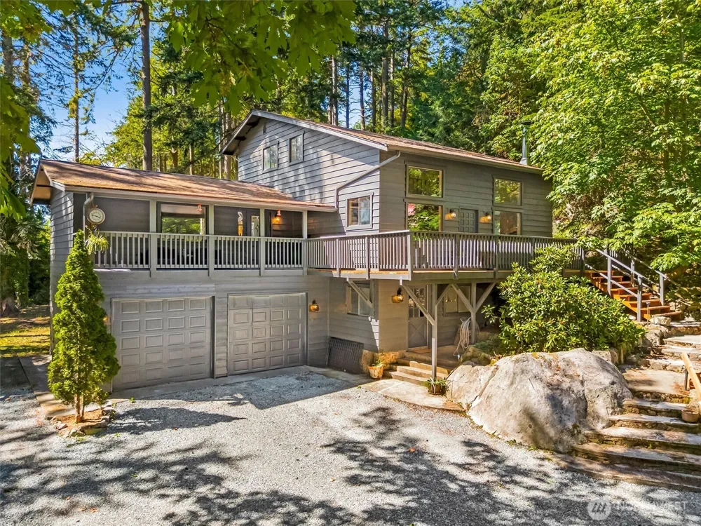 4333 Wildwood Lane Anacortes, WA 98221