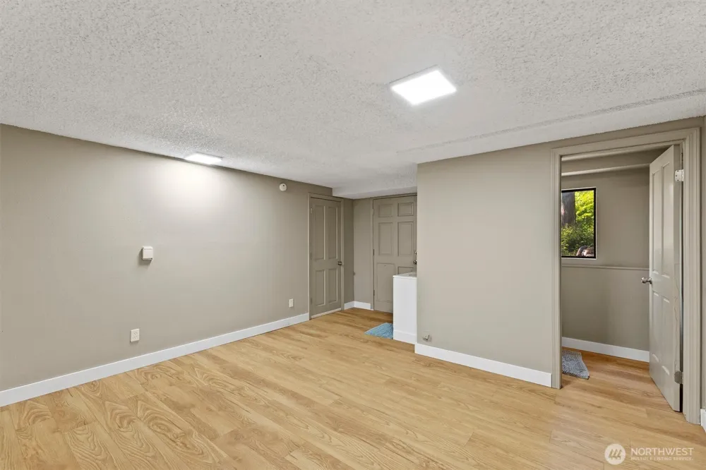 4333 Wildwood Lane Anacortes, WA 98221