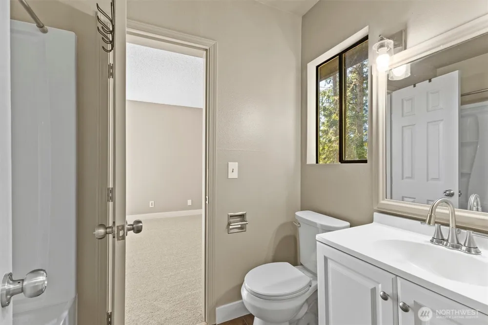 4333 Wildwood Lane Anacortes, WA 98221