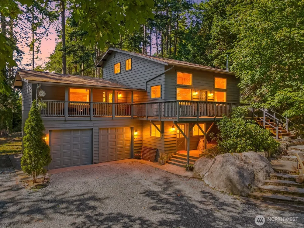 4333 Wildwood Lane Anacortes, WA 98221