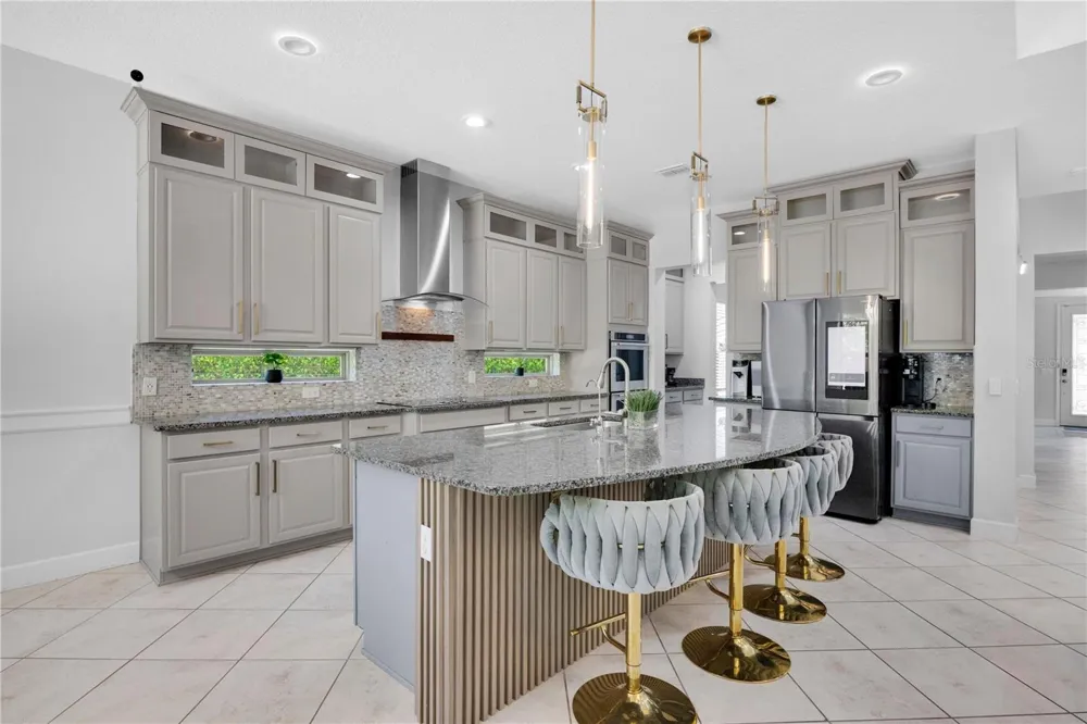 9443 ROYAL ESTATES BOULEVARD Orlando, FL 32836
