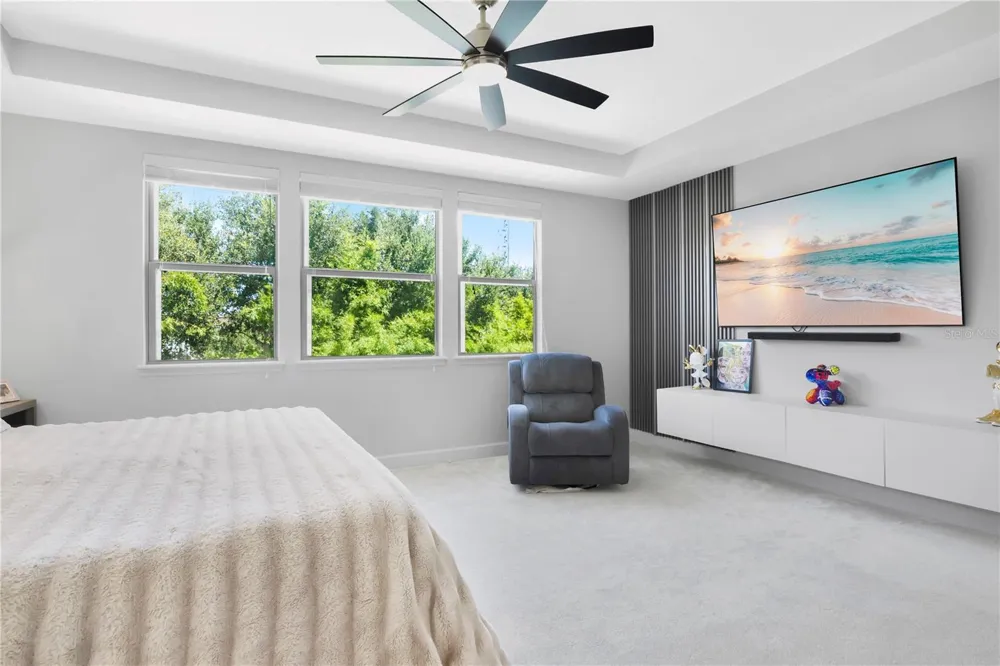 9443 ROYAL ESTATES BOULEVARD Orlando, FL 32836