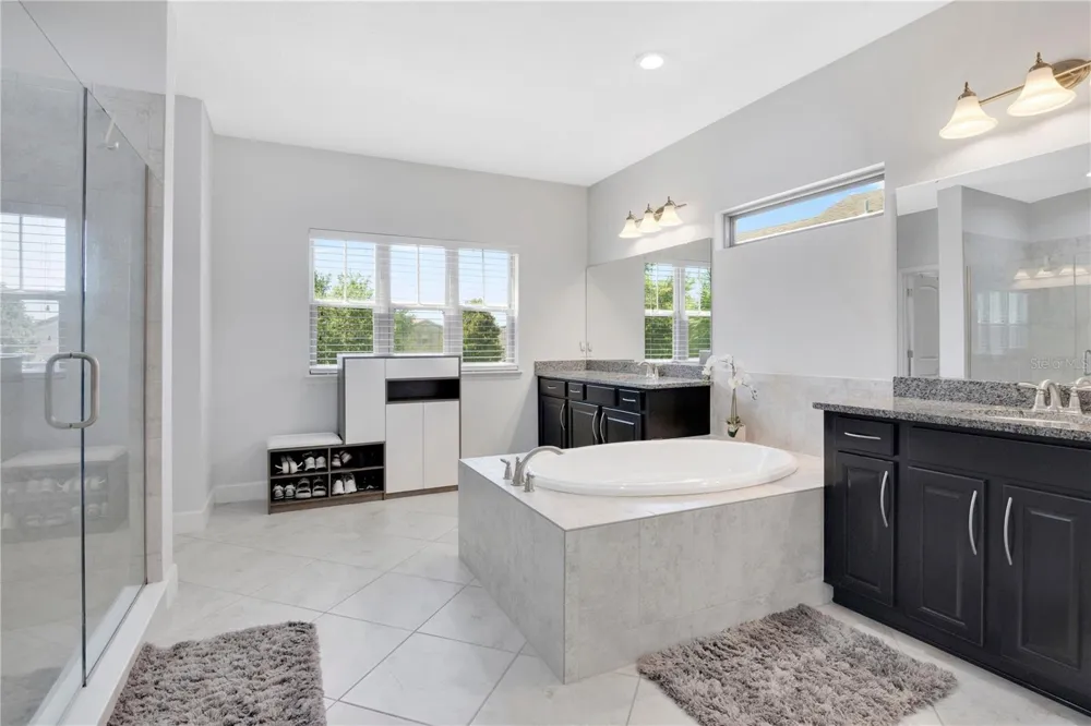 9443 ROYAL ESTATES BOULEVARD Orlando, FL 32836