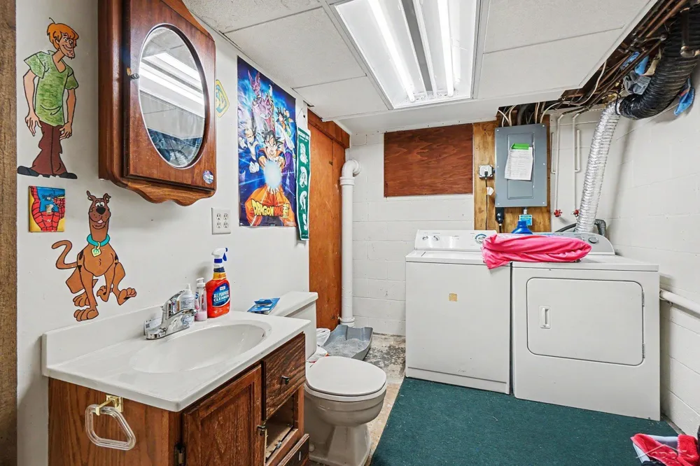 3 Northmoor Road Saginaw City, MI 48602