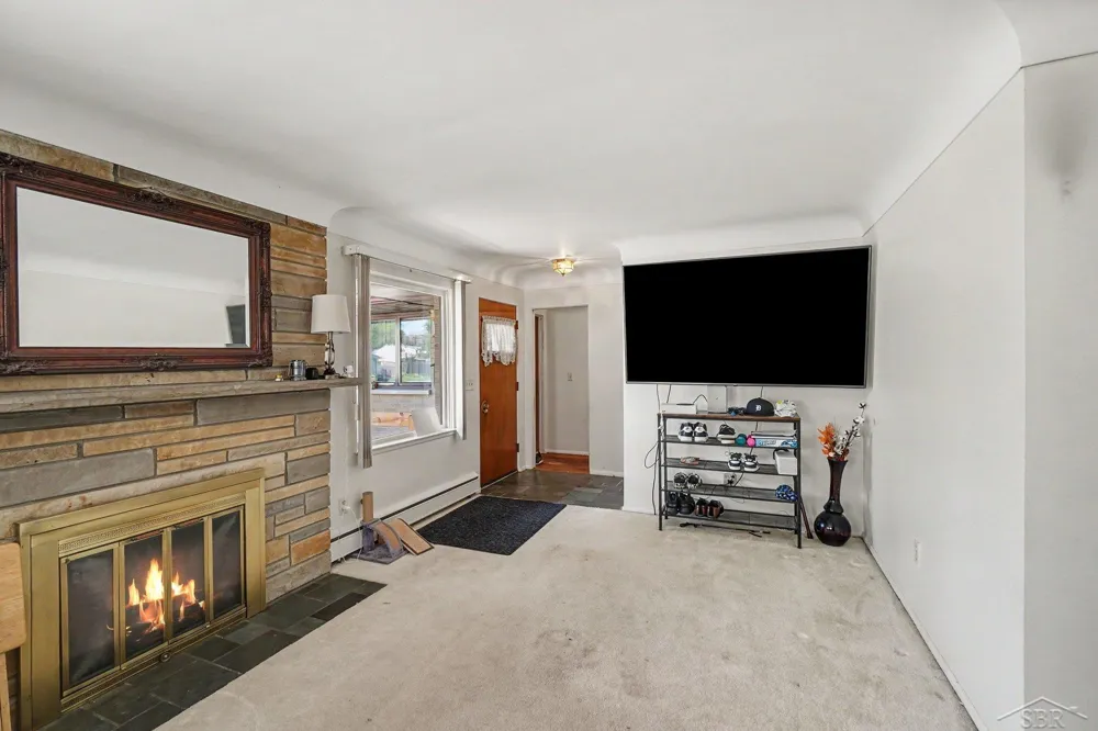 3 Northmoor Road Saginaw City, MI 48602
