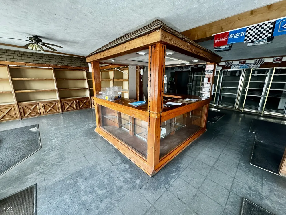 108 Cross Street Waveland, IN 47989