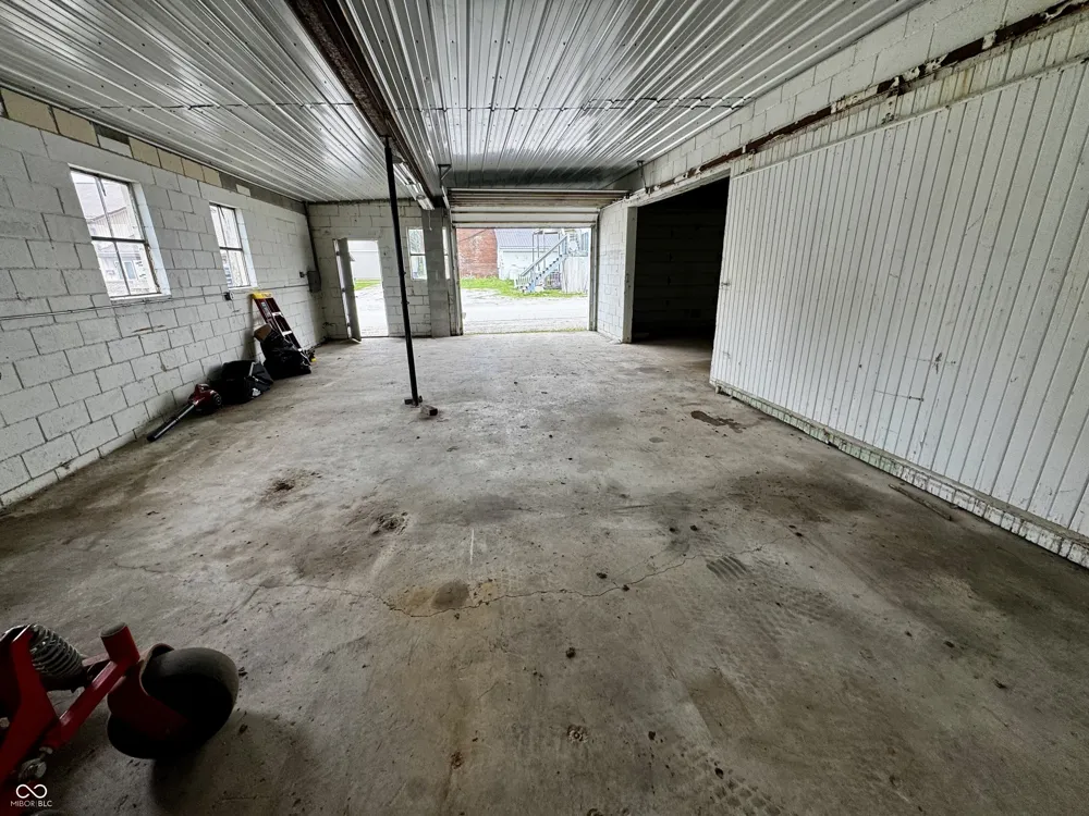 108 Cross Street Waveland, IN 47989
