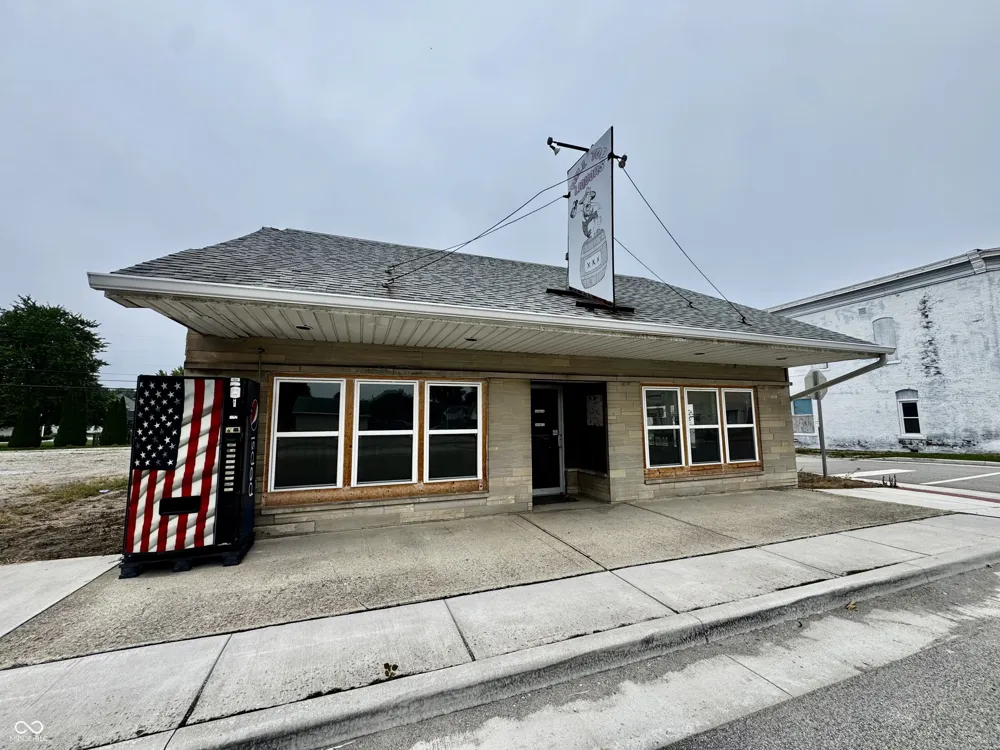 108 Cross Street Waveland, IN 47989