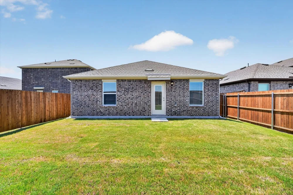 1813 Potomac Lane Blue Ridge, TX 75424
