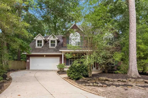 11 Alden Glen Court