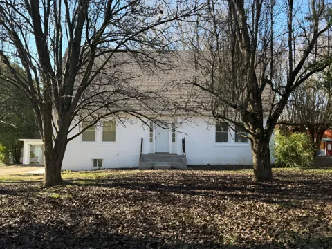 103 Springer Dr