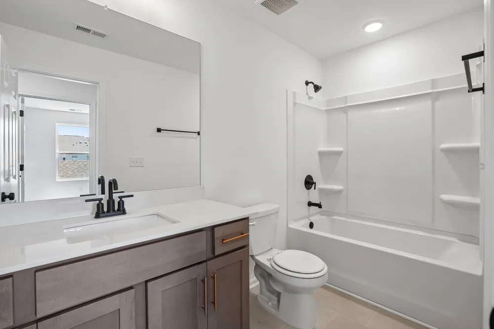 2900 Suzanne Landon Dr #I2 Murfreesboro, TN 37130