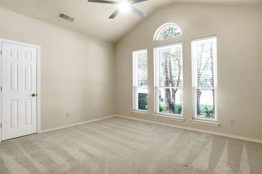 1321 Oak Harbor Boulevard Azle, TX 76020