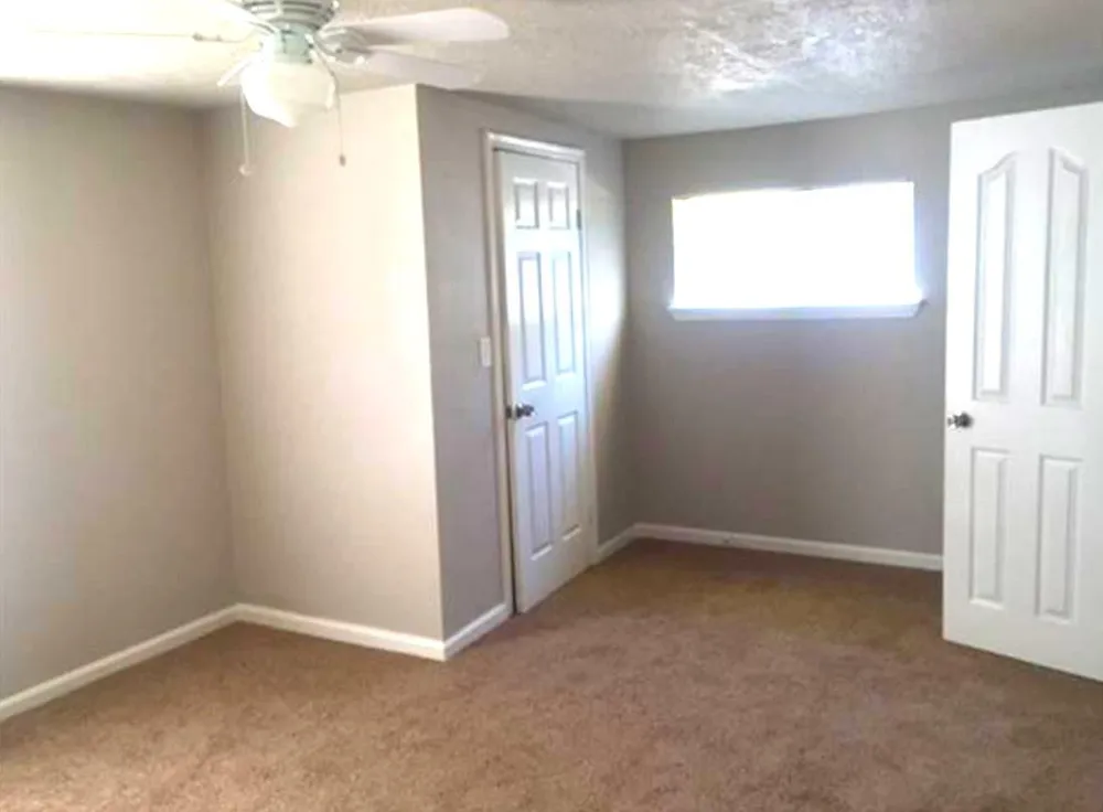 802 S Virginia Street La Porte, TX 77571