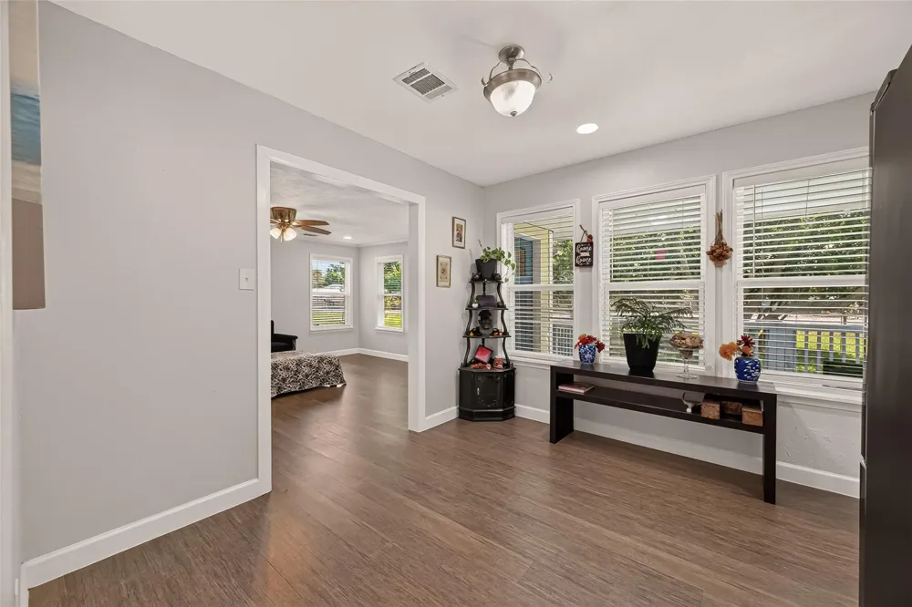 3315 Walsh Street Bayview, TX 77518
