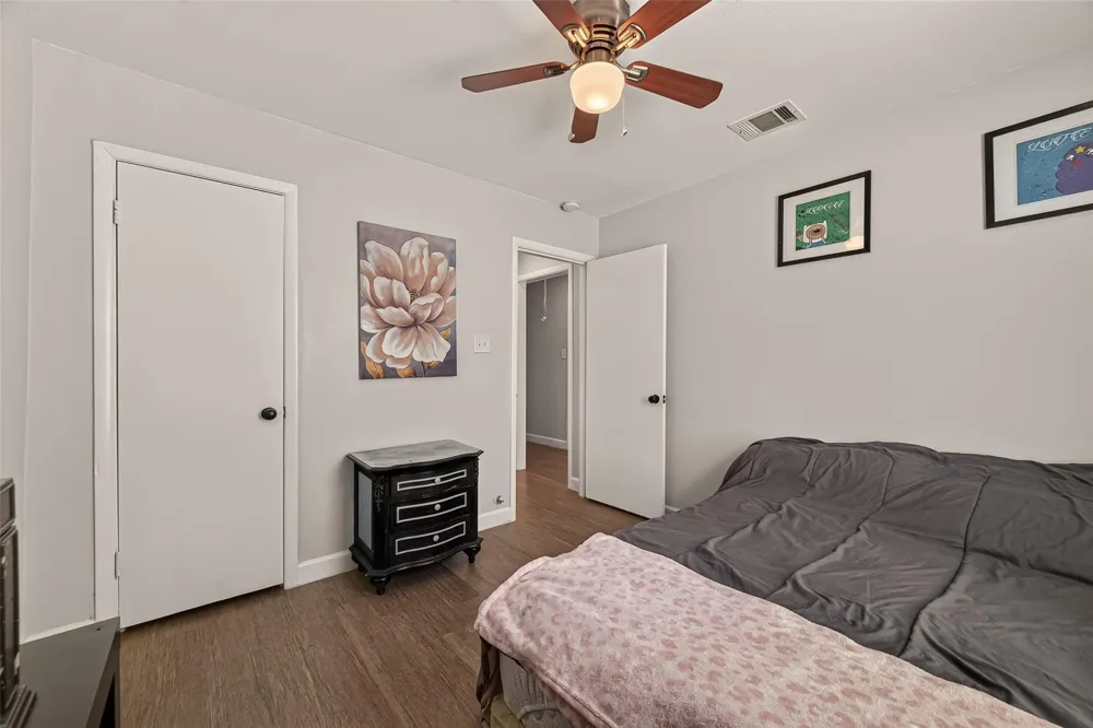 3315 Walsh Street Bayview, TX 77518