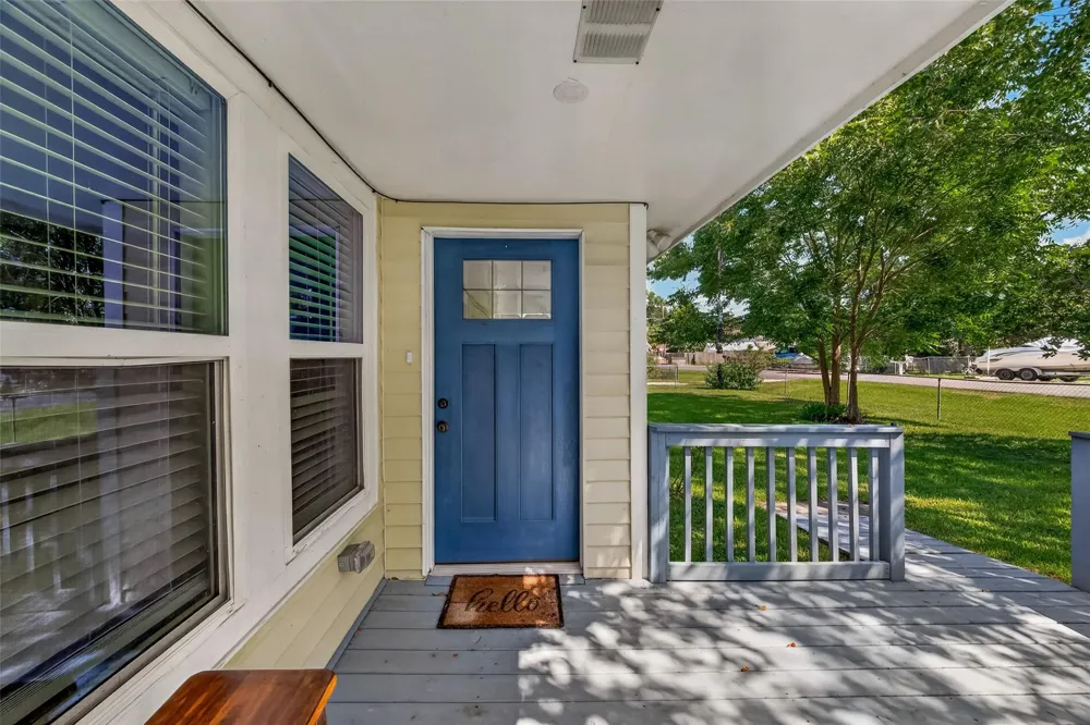 3315 Walsh Street Bayview, TX 77518