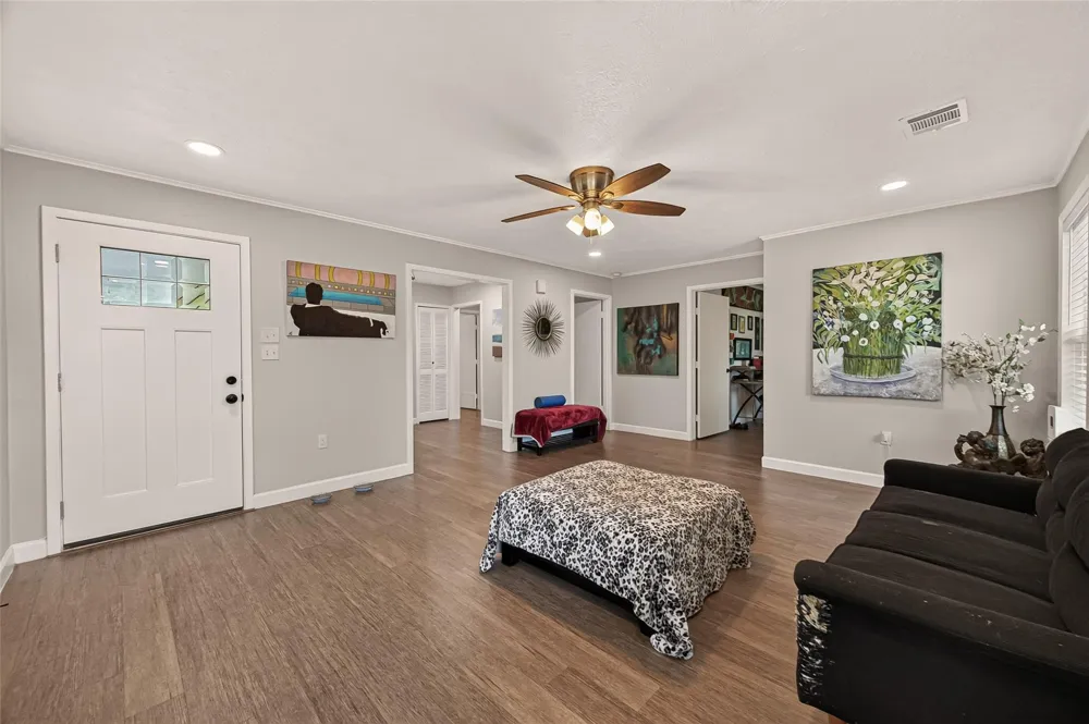 3315 Walsh Street Bayview, TX 77518