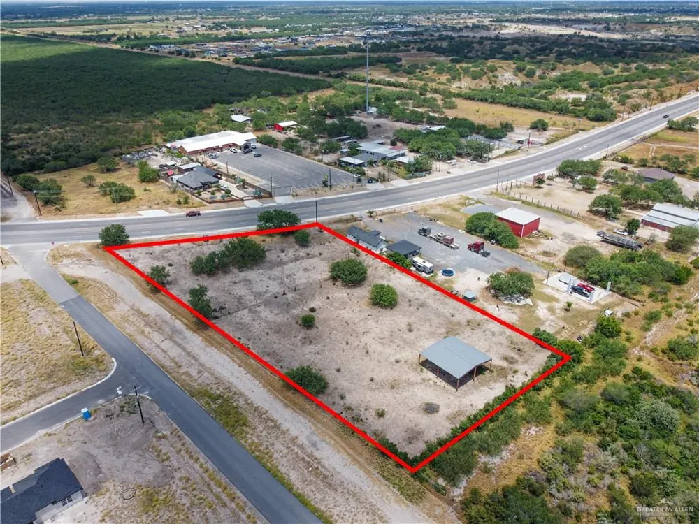 8911 W Mile 3 Road Penitas, TX 78576