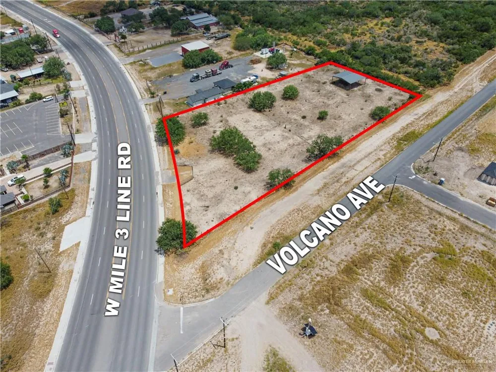 8911 W Mile 3 Road Penitas, TX 78576