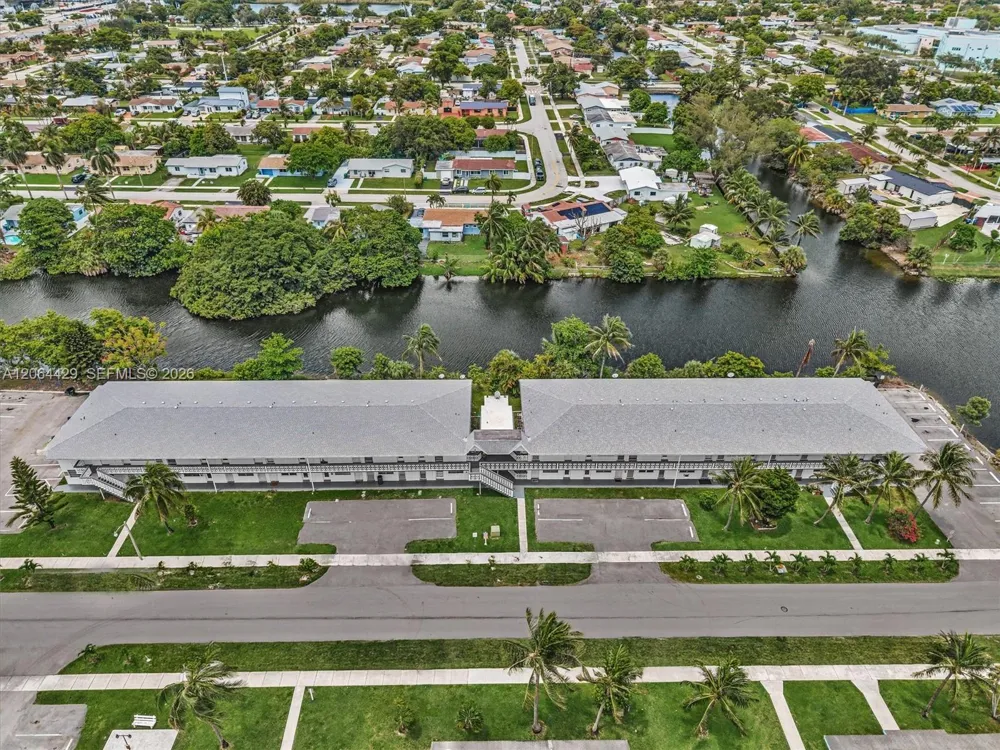 15 NW 204th St #30 Miami Gardens, FL 33169
