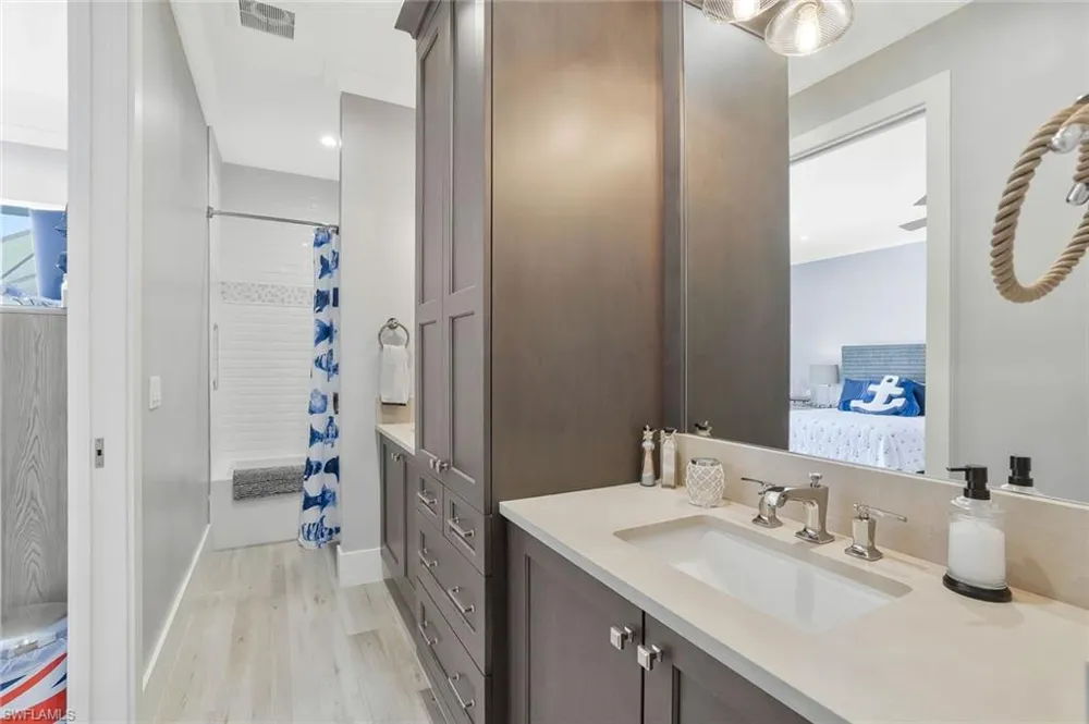 564 Spinnaker Drive Marco Island, FL 34145