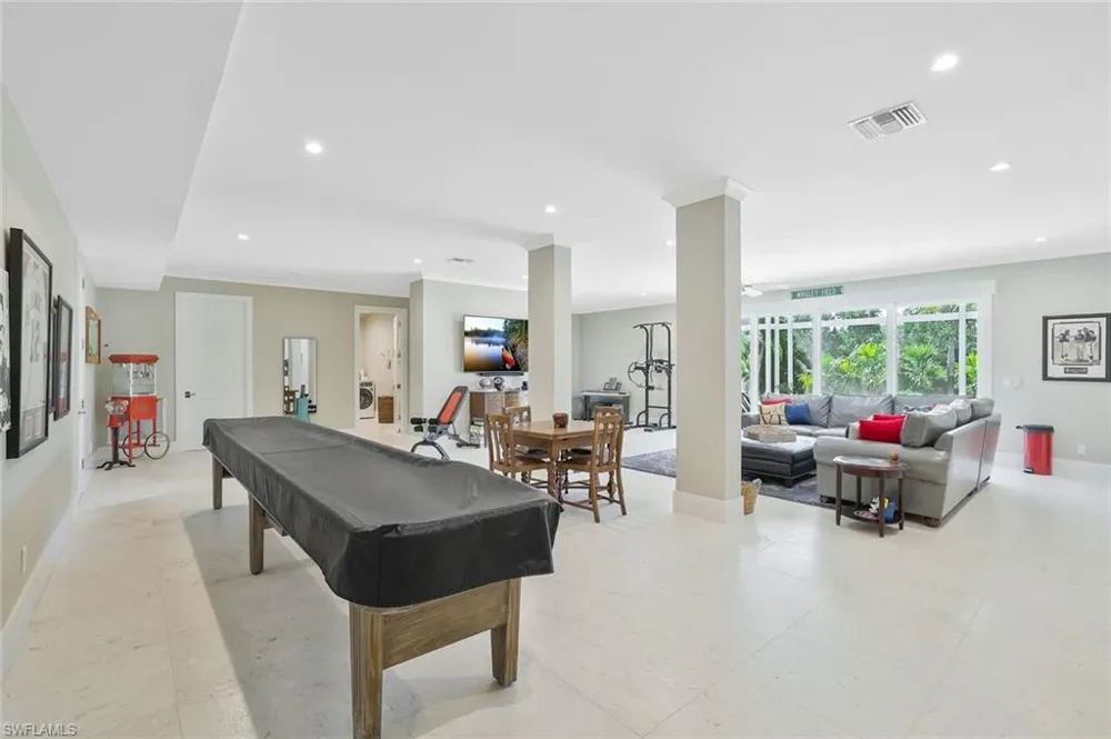 564 Spinnaker Drive Marco Island, FL 34145