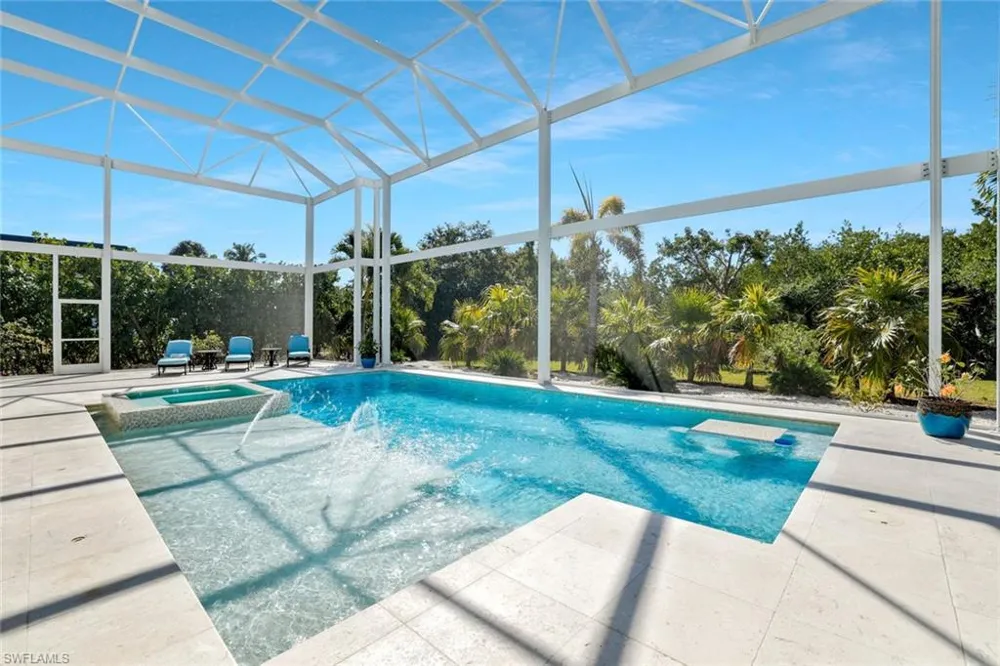 564 Spinnaker Drive Marco Island, FL 34145