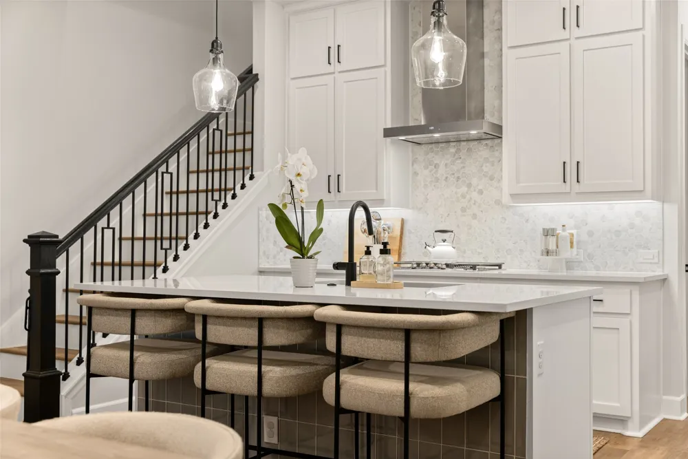 3710 Red Leaf Lane Dallas, TX 75209