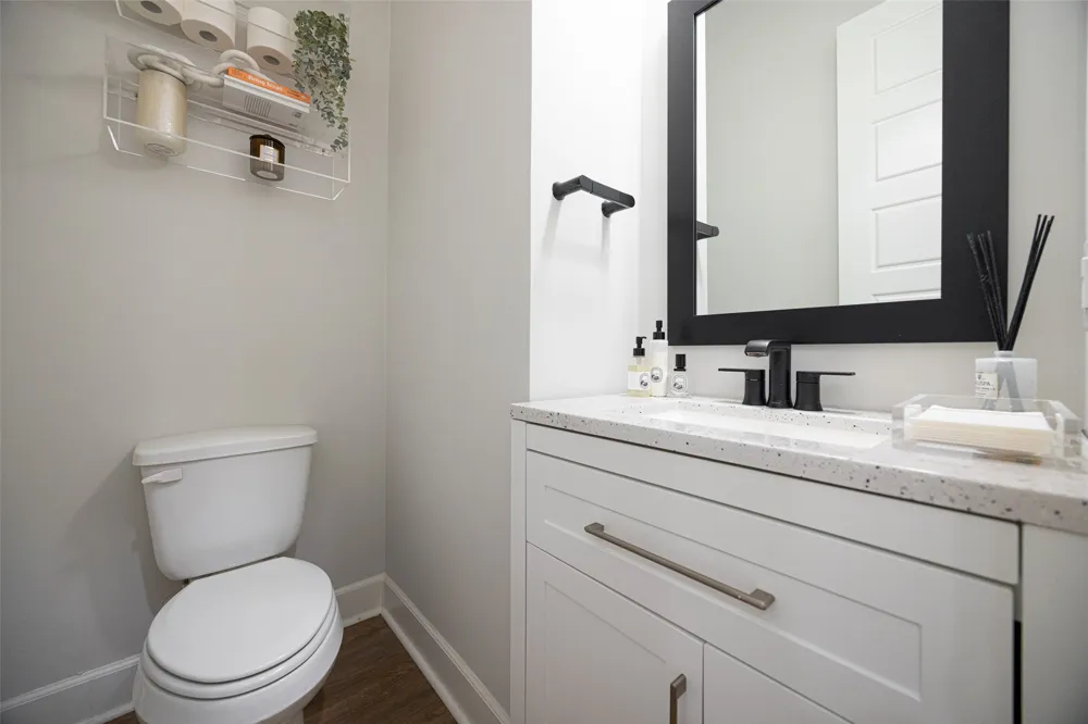 3710 Red Leaf Lane Dallas, TX 75209