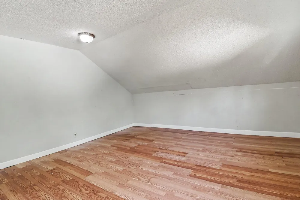 1607 6th Street Muskegon, MI 49441