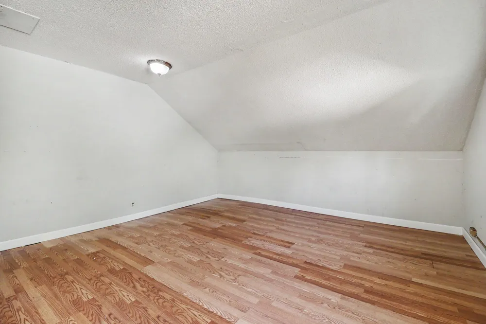 1607 6th Street Muskegon, MI 49441