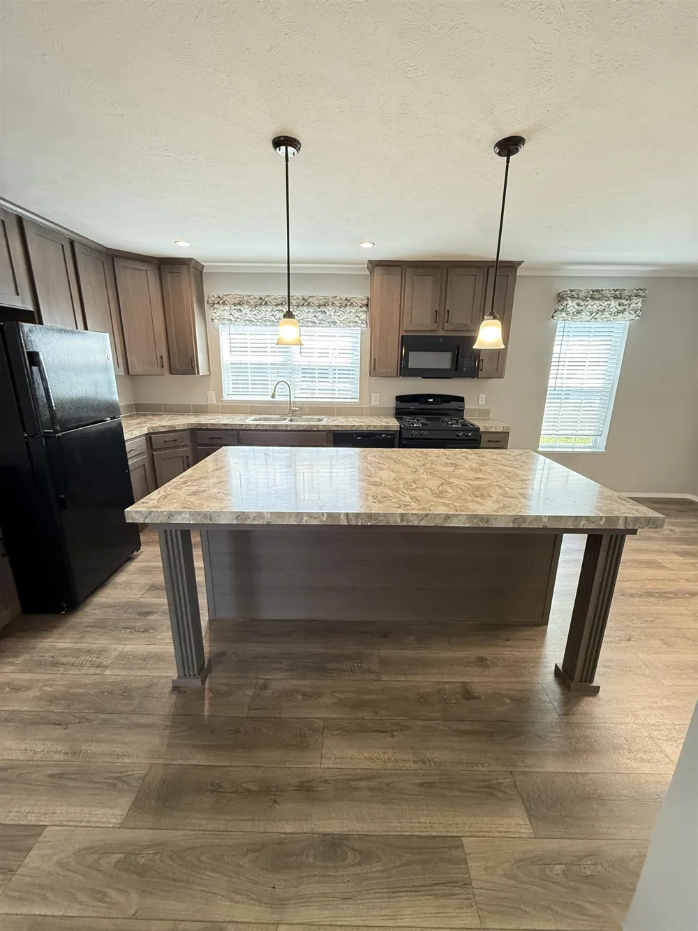 1211 Wellington Union Charter Township, MI 48858
