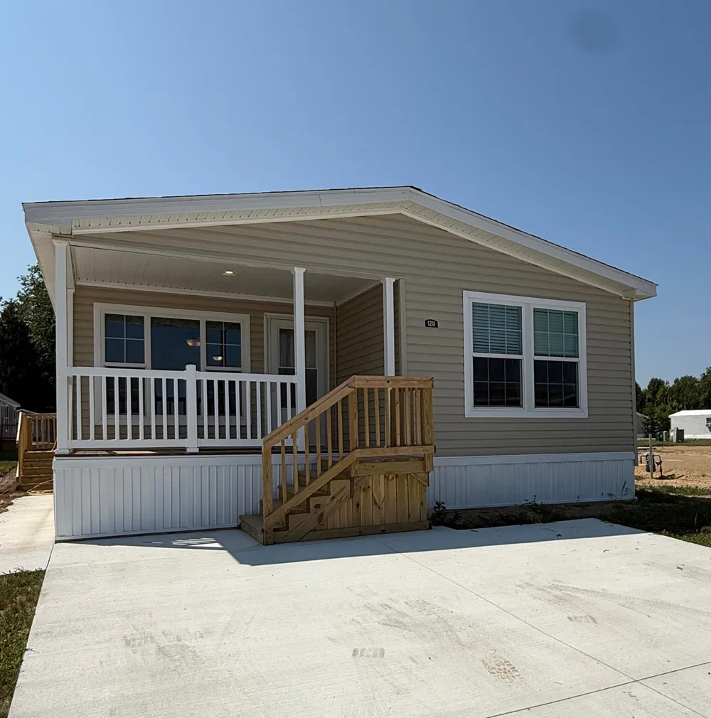 1211 Wellington Union Charter Township, MI 48858