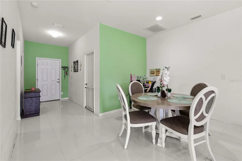 5906 ESCALON DRIVE Sebring, FL 33872