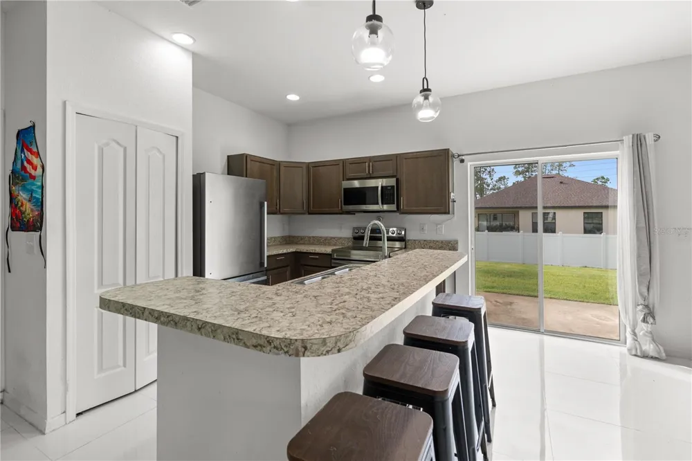 5906 ESCALON DRIVE Sebring, FL 33872