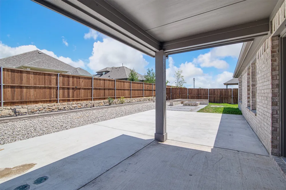 1137 Chandler Drive Crowley, TX 76036
