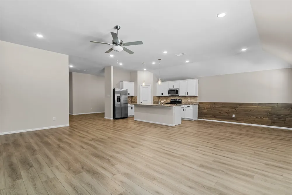 1137 Chandler Drive Crowley, TX 76036