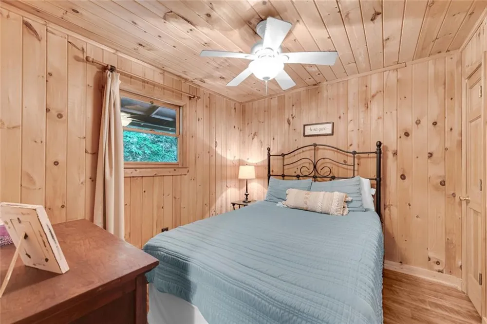 185 Pope Dickson Lane Clarkesville, GA 30523