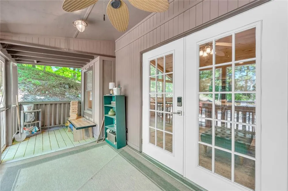 185 Pope Dickson Lane Clarkesville, GA 30523