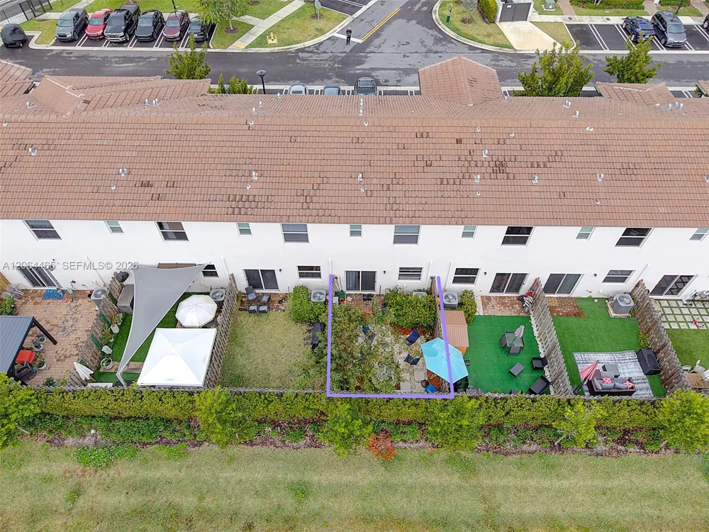 12121 NW 23rd Ct Miami, FL 33167