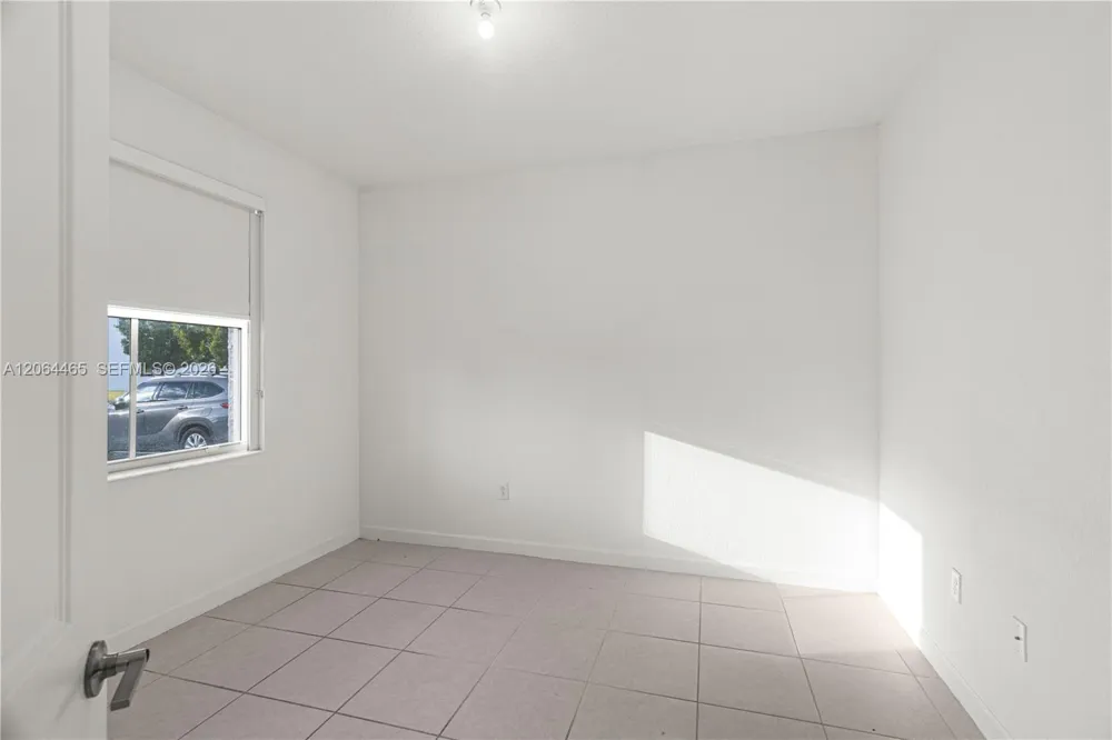 12121 NW 23rd Ct Miami, FL 33167