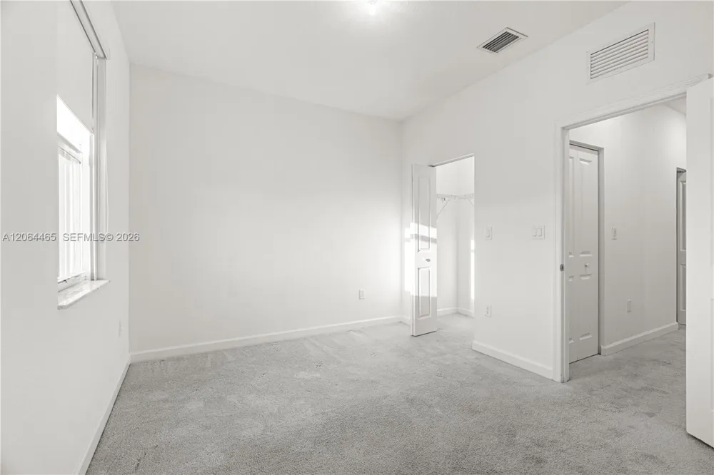 12121 NW 23rd Ct Miami, FL 33167