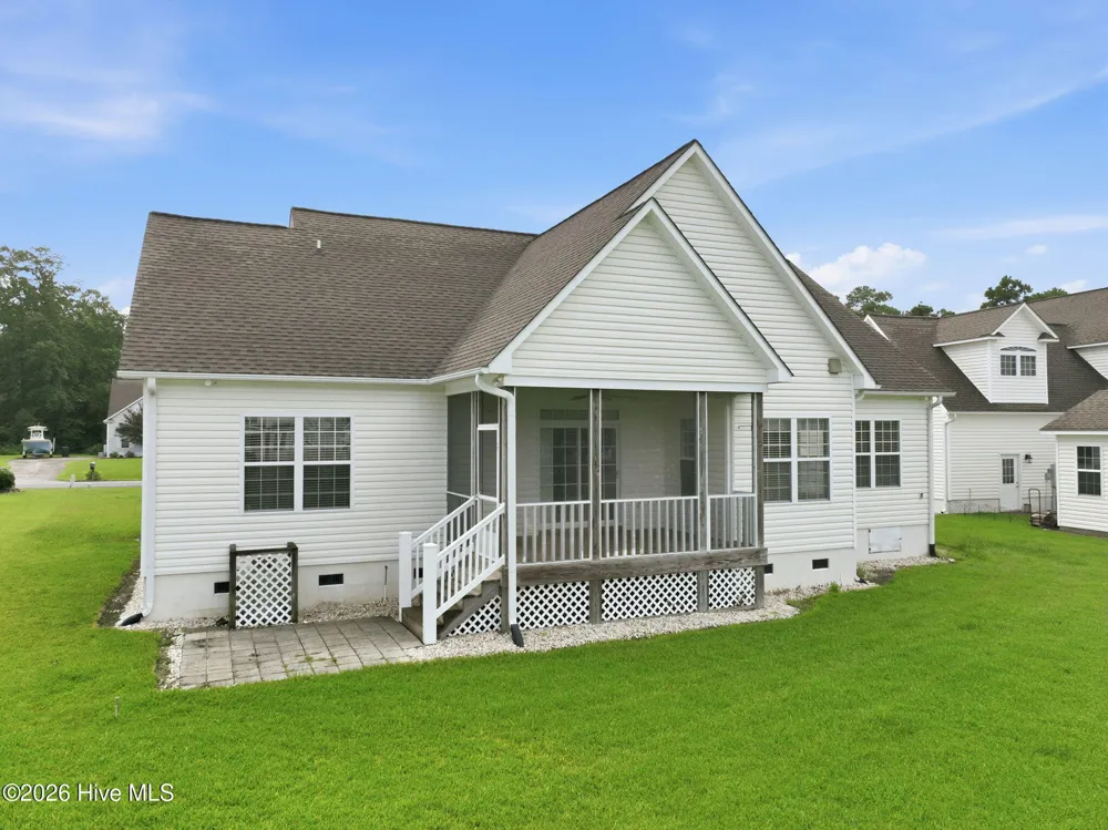 112 White Heron Lane Swansboro, NC 28584