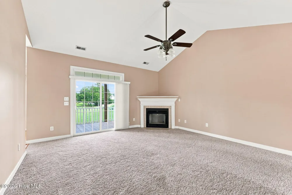 112 White Heron Lane Swansboro, NC 28584