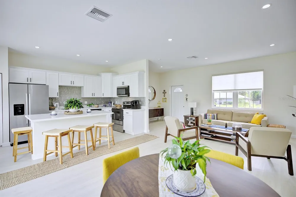 109 FIRE ISLAND AVENUE NE Lake Placid, FL 33852