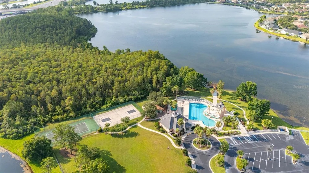 1404 SWAINSON COURT Orlando, FL 32837