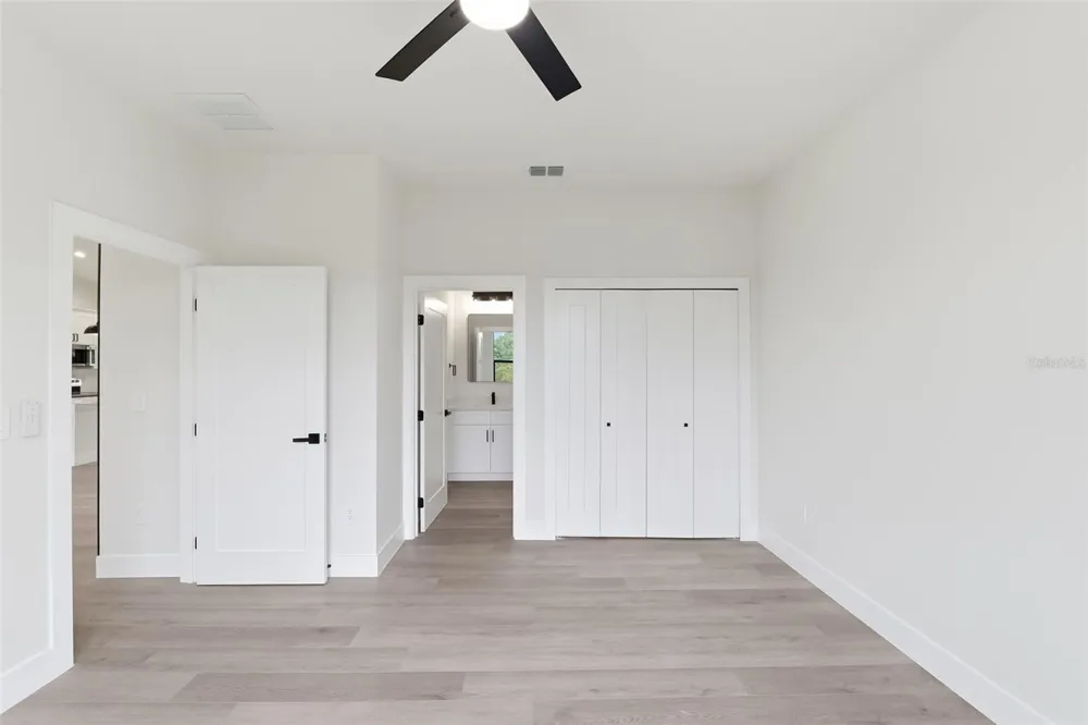 7224 GRANADA BOULEVARD Sebring, FL 33872